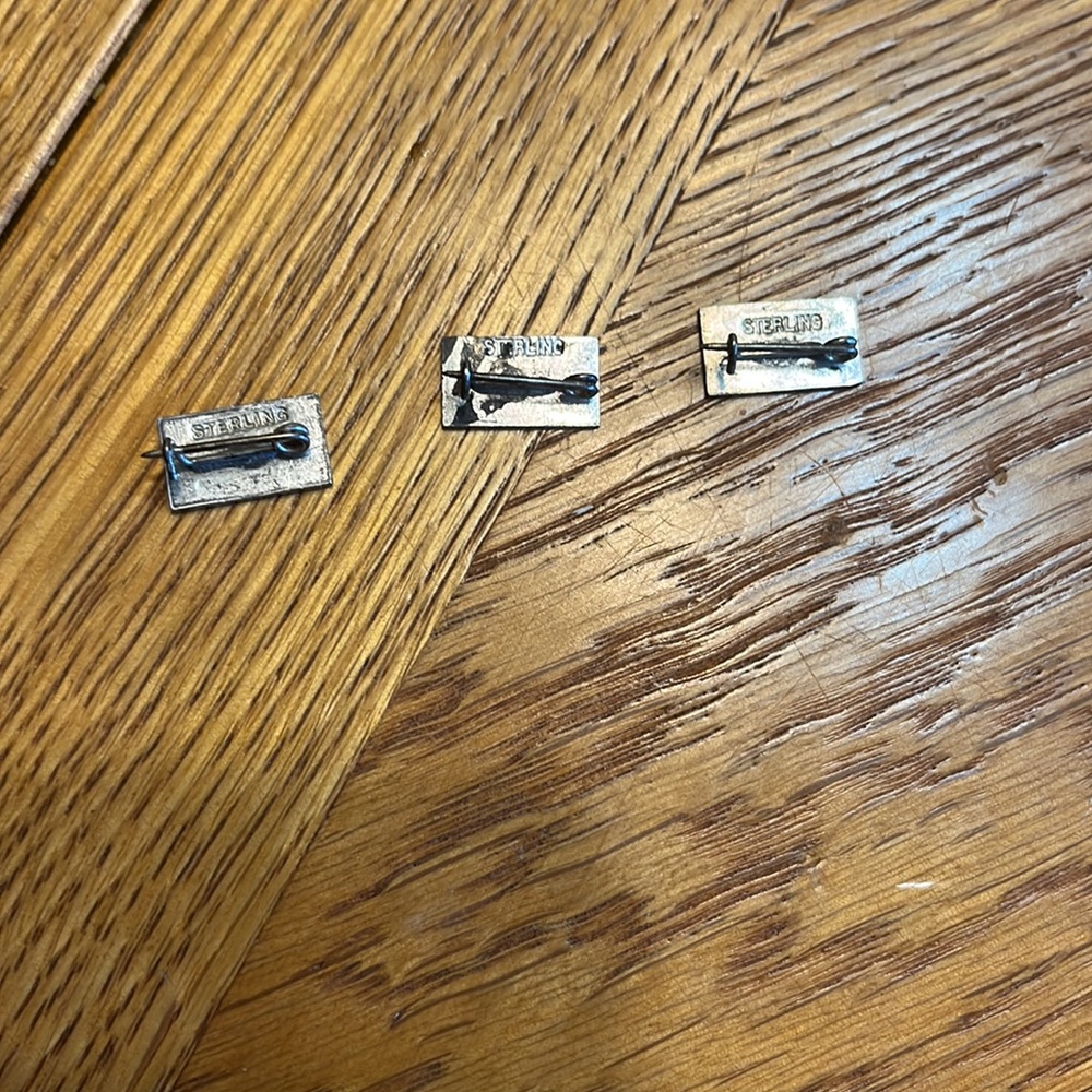 Vintage Sterling WWII Sons in Service Pins - Picture 3 of 3